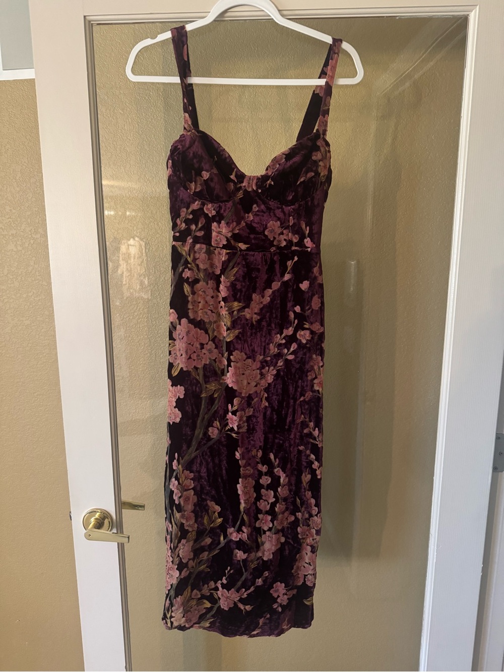 Lulu's Romantic Stunner Plum Floral Burnout Velvet Lace-Up Dress Medium - Picture 5 of 7